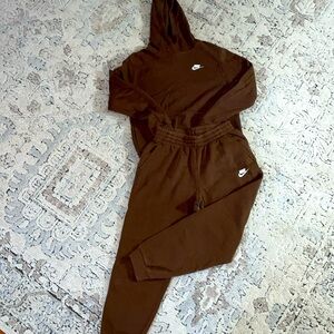 Nike Brown Hoodie and Sweatpants outfit.